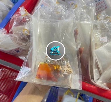 Bánh tráng chấm đậu phộng
